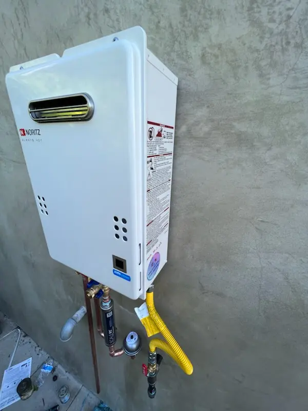 Tankless water heater installation for Gold River homes